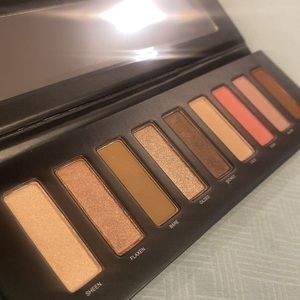 💋NEW💋 Studio Makeup Ease to Wear Eyeshadow Palette